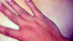 This mature Latina loves licking pussy