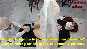 Doktor Gino, zboczeniec, konsultuje białą dziewczynę w tajnym gabinecie!