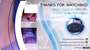 La amiga juguetona had erotic play with friend in apartment