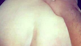 This mature Latina loves licking pussy