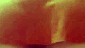 Gostosa With Perfect Ass In Mini Skirt