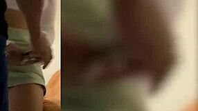 deixei a câmera gravando o novinho comendo a boceta da minha esposa na nossa cama?