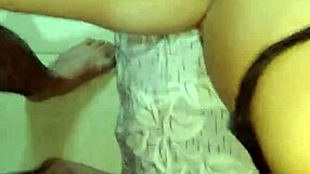 Latina brunette accepts big cock for shift cover.