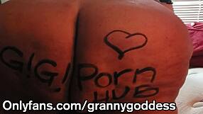 Gigi Cakes' huge BBW tits tease