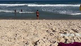 i watch afrodite sucking dick passionately on barra da tijuca beach