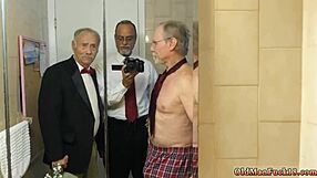 테라피스트와 심리학자, 세션 중 18세 청춘과 뜨거운 섹스