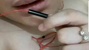 hey, i'm masturbating right now, feeling so good