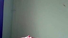 Indian lesbian gets pussy fucked by brinjal vegetable