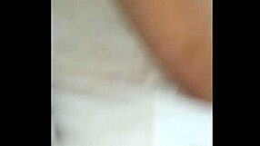 Akarod látni, ahogy villantom a cicimet a nyilvános buszon?