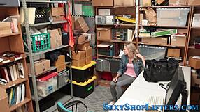 Blonde Amateur Receives Cumshot