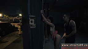 Festa in piscina all’aperto diventa selvaggia con ninfe maggiorenni con occhiali dominate