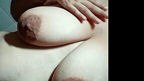 Latina with big tits and ass at home.