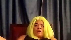 Sexy Pussy Squirts Like A Water Park!