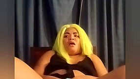 Sexy Pussy Squirts Like A Water Park!