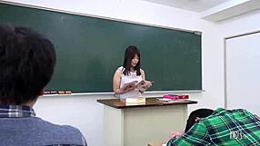 Wow! Japanese babe handles three at once!