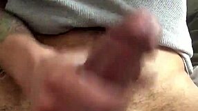 hey, check out this solo masturbation trim session