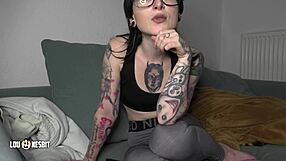 Do I make you my whore, Lou Nesbit and Lia Louise?