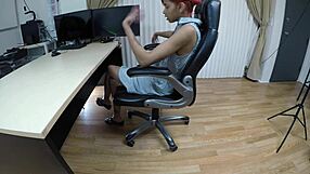 i love dayanara's footjob and handjob fetish session