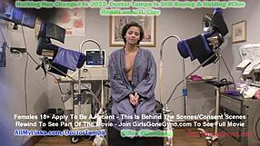 קלוב רבל וויאט המומה כששכן דוקטור טמפה עושה לה בדיקה גניקולוגית ראשונה