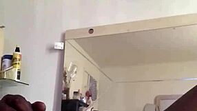 Quick Squirt Session With Ebony Kuukiepie!