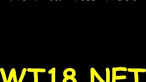 Naughty lepotica oseća duboko zadovoljstvo jebući se sa strane i jašući strastveno