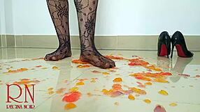 Sweet Jeles Destroys With High Heels