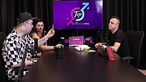 What's in the dogging kit but the condom!