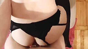 Teen Girl With Perfect Ass Cums On Sofa?