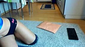 want to see her spread that big ass?