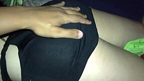 Padrasto fode novinha em segredo