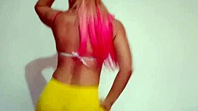 débora fantine dances in a special olympics funk performance