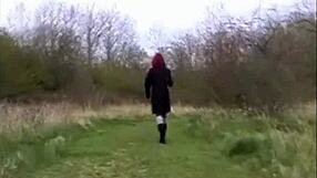 Ebony Milf Flashes Brownie in Public Outdoor Orgasm Exhibition