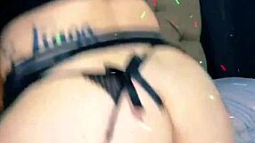 Sexy amateur wife records her naughty putaria