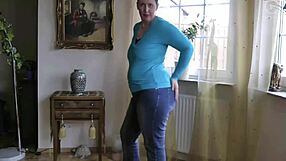 German Pawg Milf Teases With Big Tits And Ass On Webcam