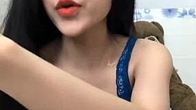 Lai Chim Khoi Hong Shows Off Her Big Tits In Direct Action