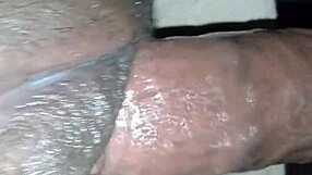 i made her squirt with my monster cock