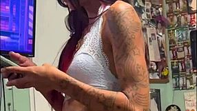 Skinny Tattooed Milf's Intense Blowjob Session