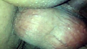 Oh wow, she loves it deep in the culo, doesn't she? 😜