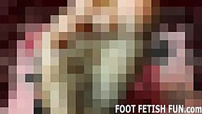 i seduce you with my perfect feet