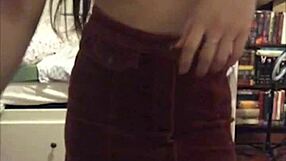 i love watching my petite asian teen cum quietly