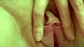 watch me squirt just for you while i masturbate