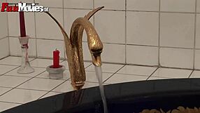 Deutsche Omas genießen heiße Jacuzzi-Session mit Lesben-Vibes