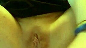 New Toy Delivers Intense Vibrator Orgasm on Pussy