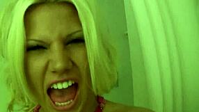 Sexy Heather Huntley Masturbates Her Pussy Boldly