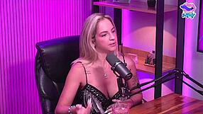 A Loirinha Peladinha No Estudio