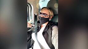 Depois de uma noite de balada esposa novinha chamou fa e sentou no pau grande ficou gemendo mostrou a bunda grande e enquanto cavalgava!