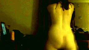 faraway dancing vibes in this solo performance