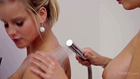 intimate showers compilation with beautiful babes