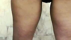 Step cousin sister masturbates in bathroom eagerly