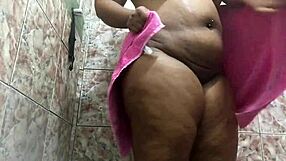 why do big tits drive you wild every time? check this solo play!